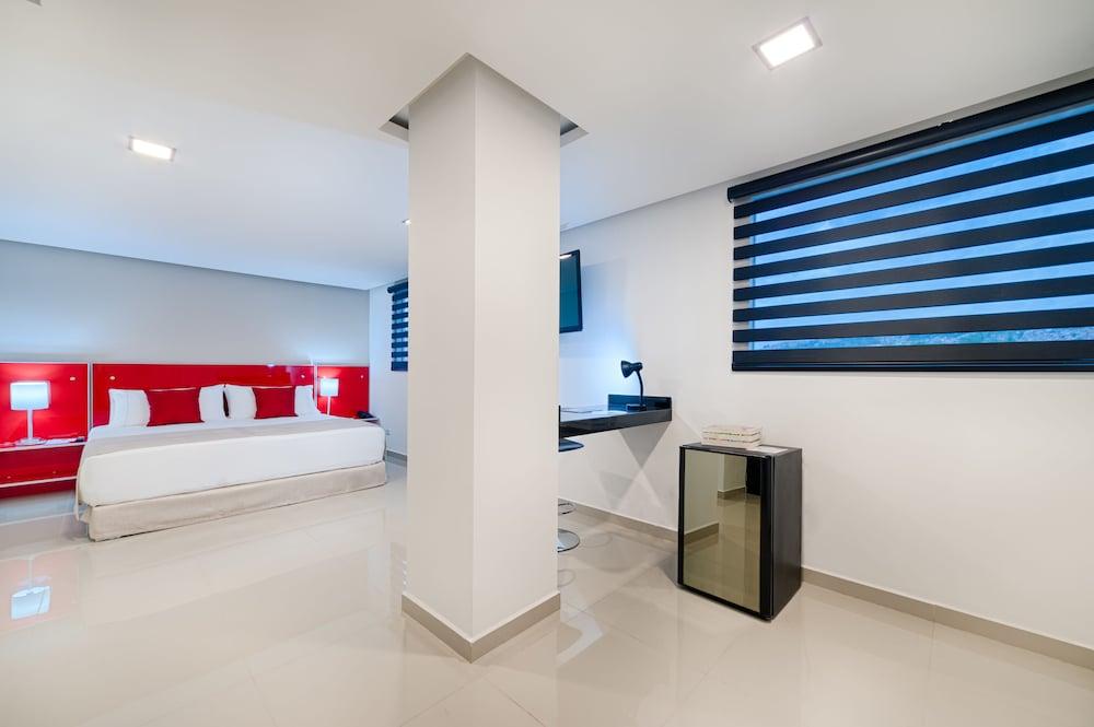 Hotel Blue 66 Кали Экстерьер фото